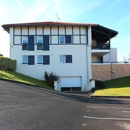 Apartment T2 Acotzeta Classe 3 Etoiles Jean De Luz Quartier Acotz Pres Des Plages *