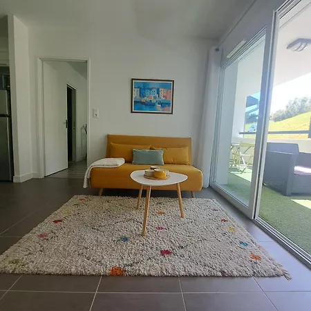 Apartment T2 Acotzeta Classe 3 Etoiles Jean De Luz Quartier Acotz Pres Des Plages Saint-Jean-de-Luz
