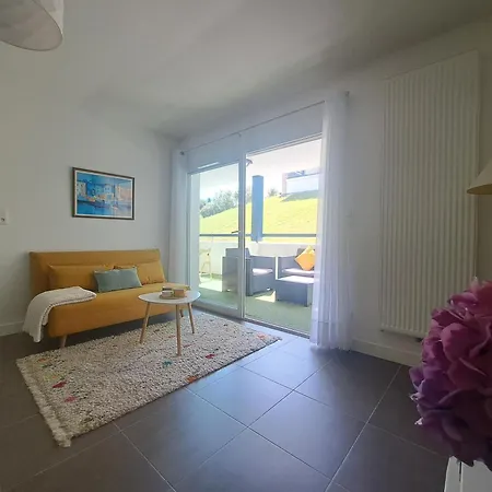 T2 Acotzeta Classe 3 Etoiles Jean De Luz Quartier Acotz Pres Des Plages