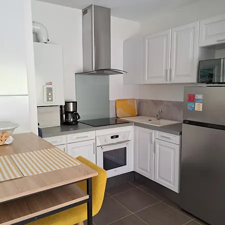 T2 Acotzeta Classe 3 Etoiles Jean De Luz Quartier Acotz Pres Des Plages *